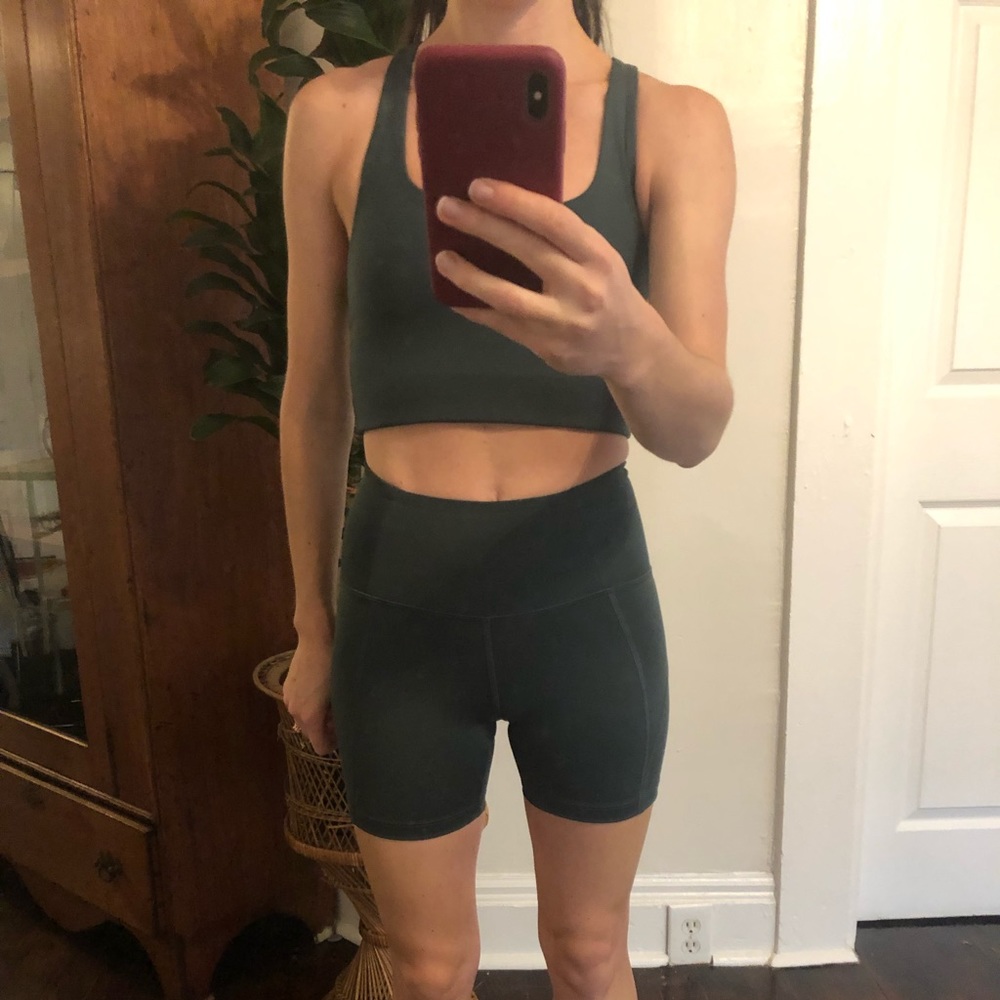 Girlfriend Collective Set